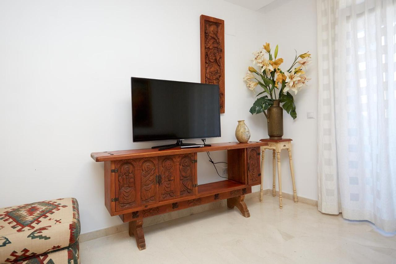 Apartamentos Anfiteatro ベニドルム エクステリア 写真
