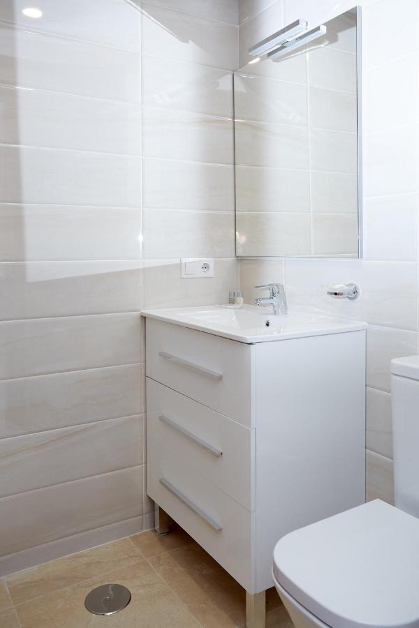 Apartamentos Anfiteatro ベニドルム エクステリア 写真